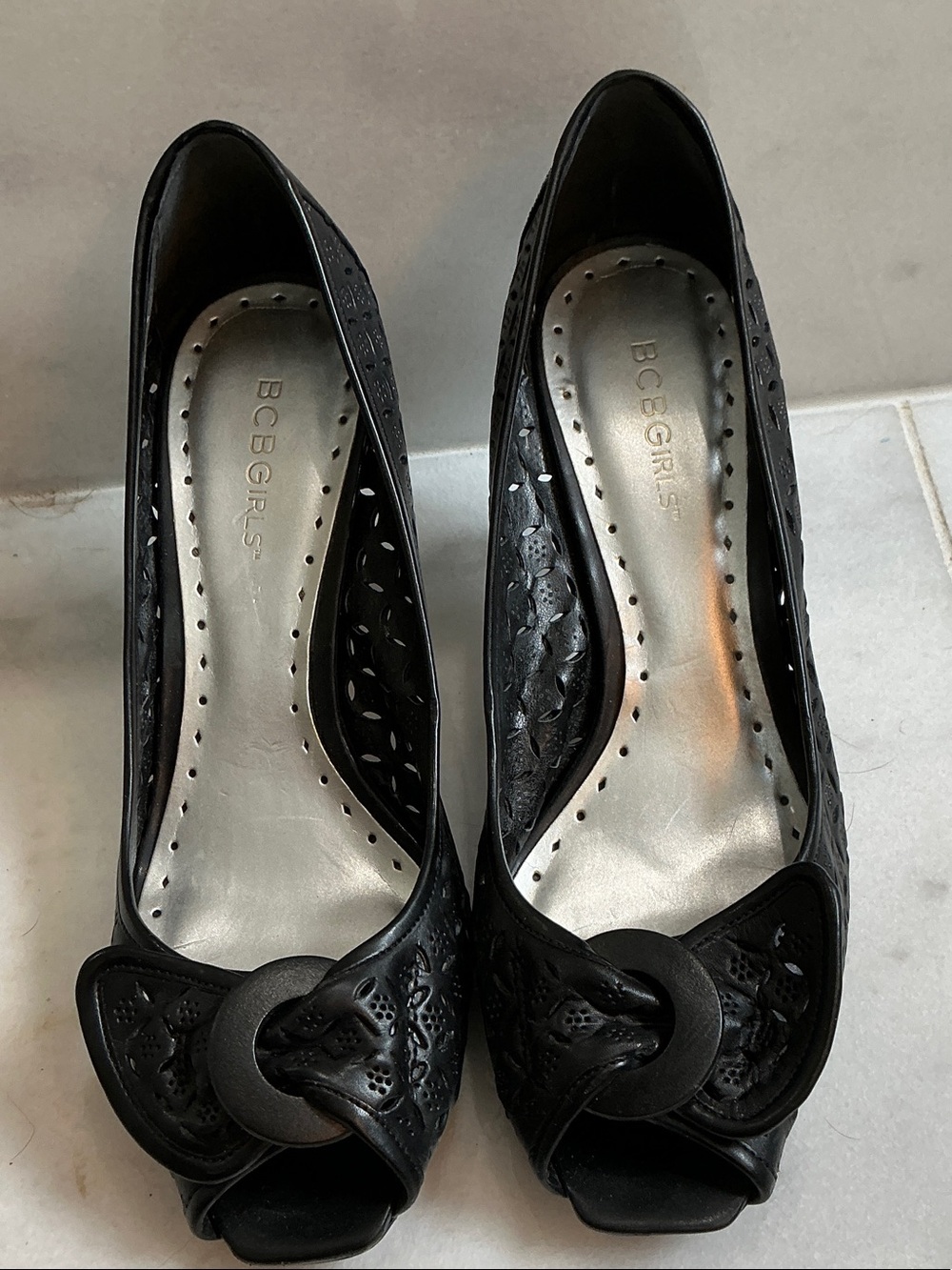 BCBGirls Black Peep-Toe Heels with Decorative Bow8 1/2 new